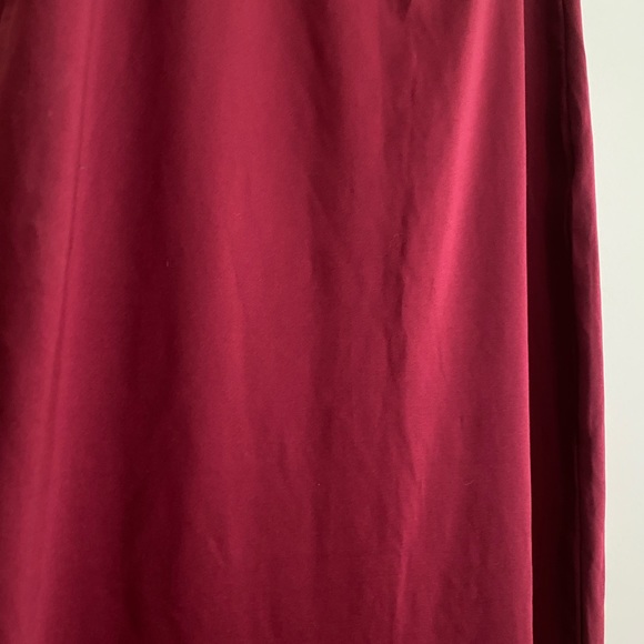 2 piece cropped tube top and midi pencil skirt - Picture 2 of 4